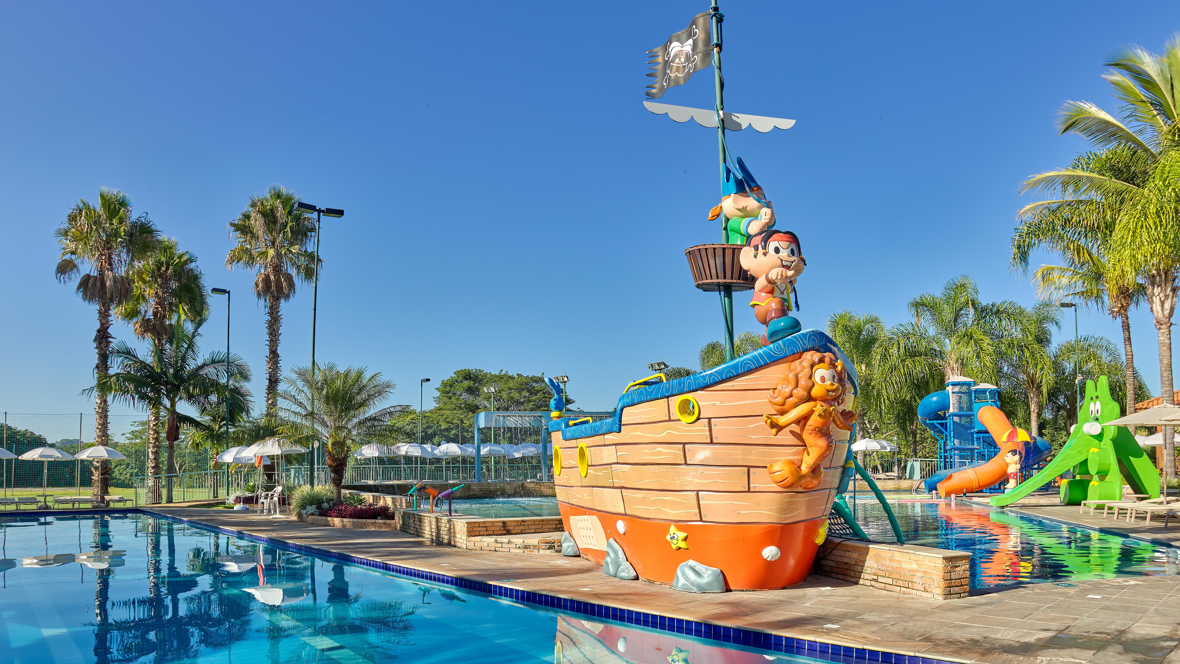 Bourbon Resort Атибая Экстерьер фото Splash Island