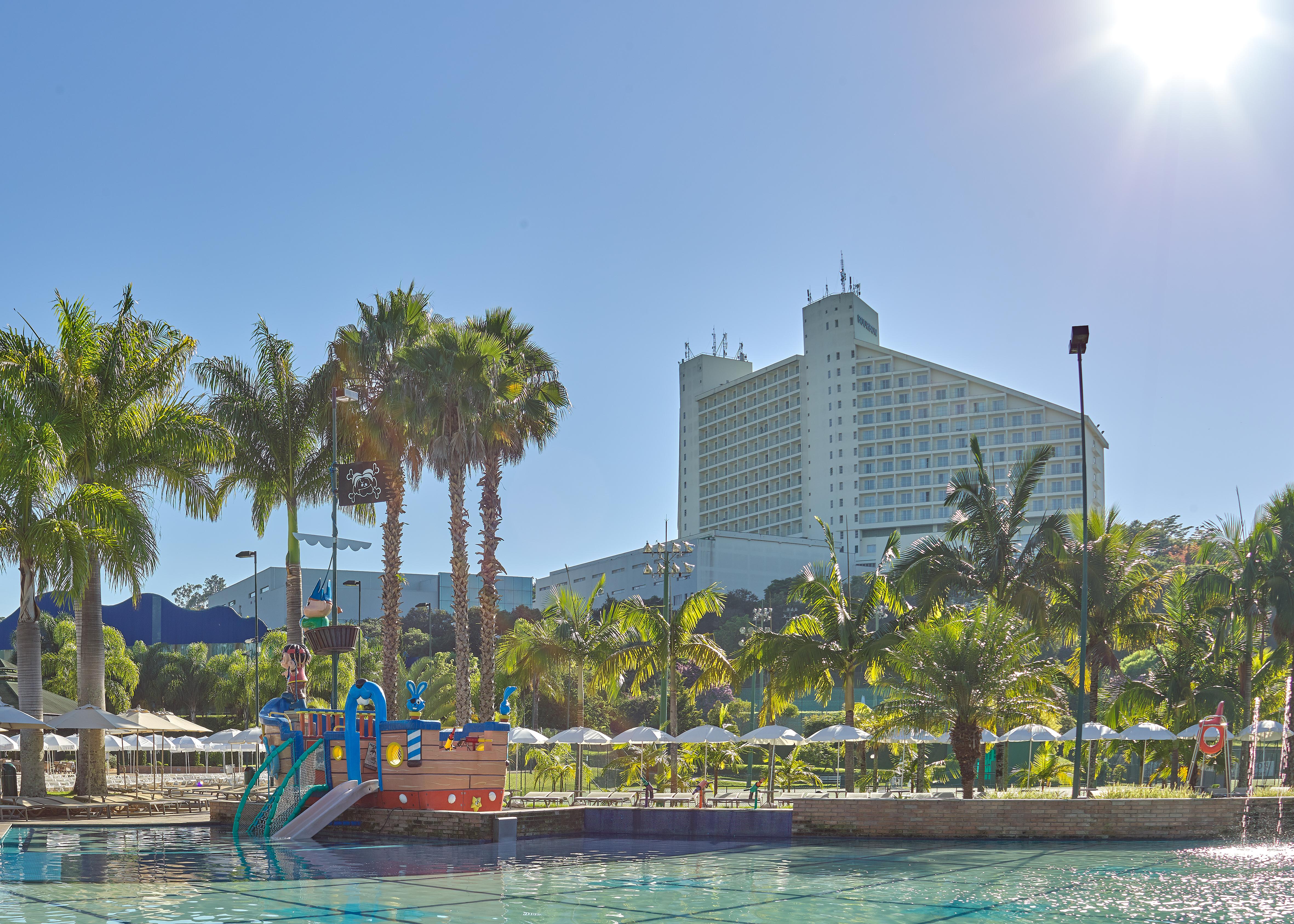 Bourbon Resort Атибая Экстерьер фото The Atlantis Paradise Island Resort