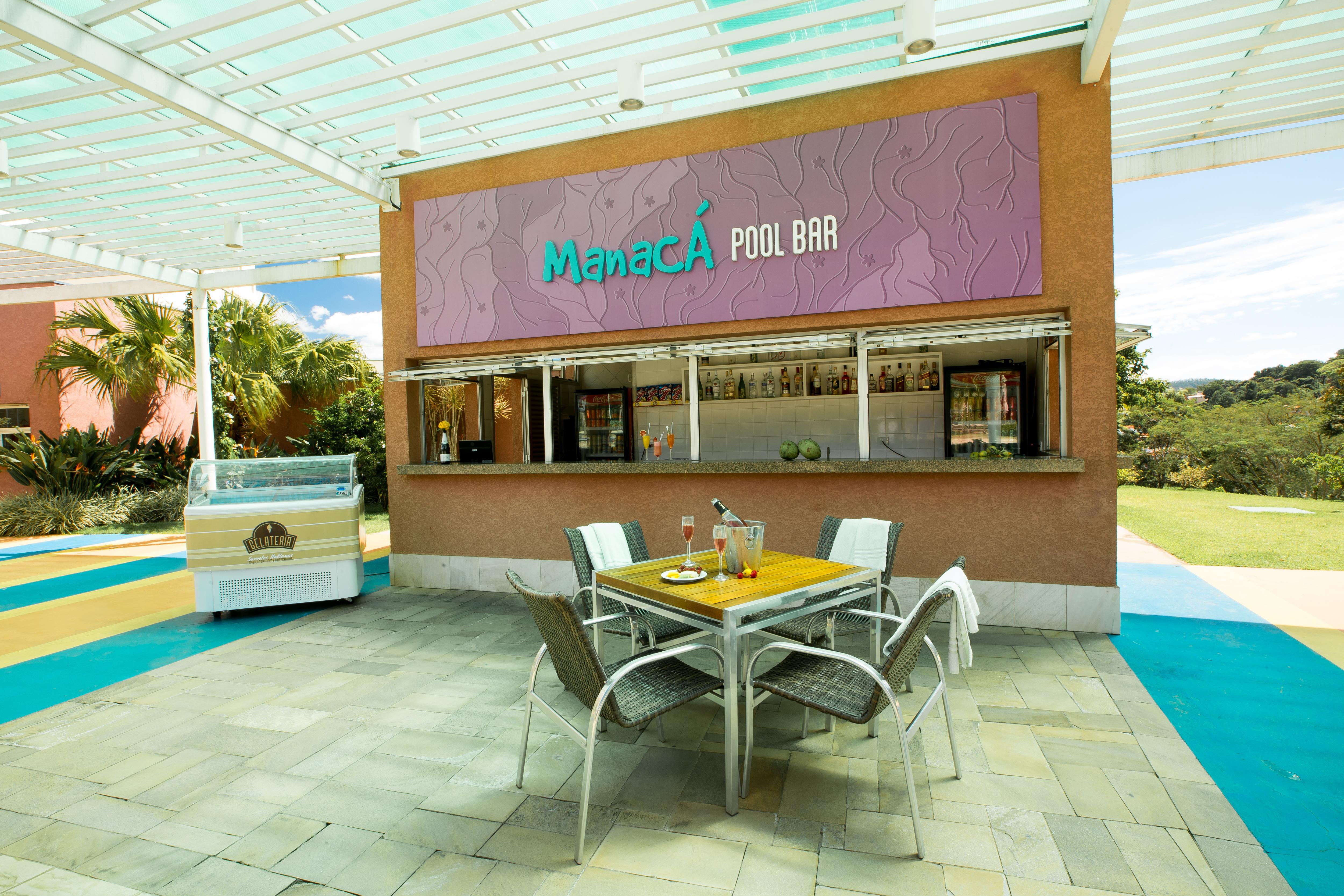 Bourbon Resort Атибая Экстерьер фото Pool Bar