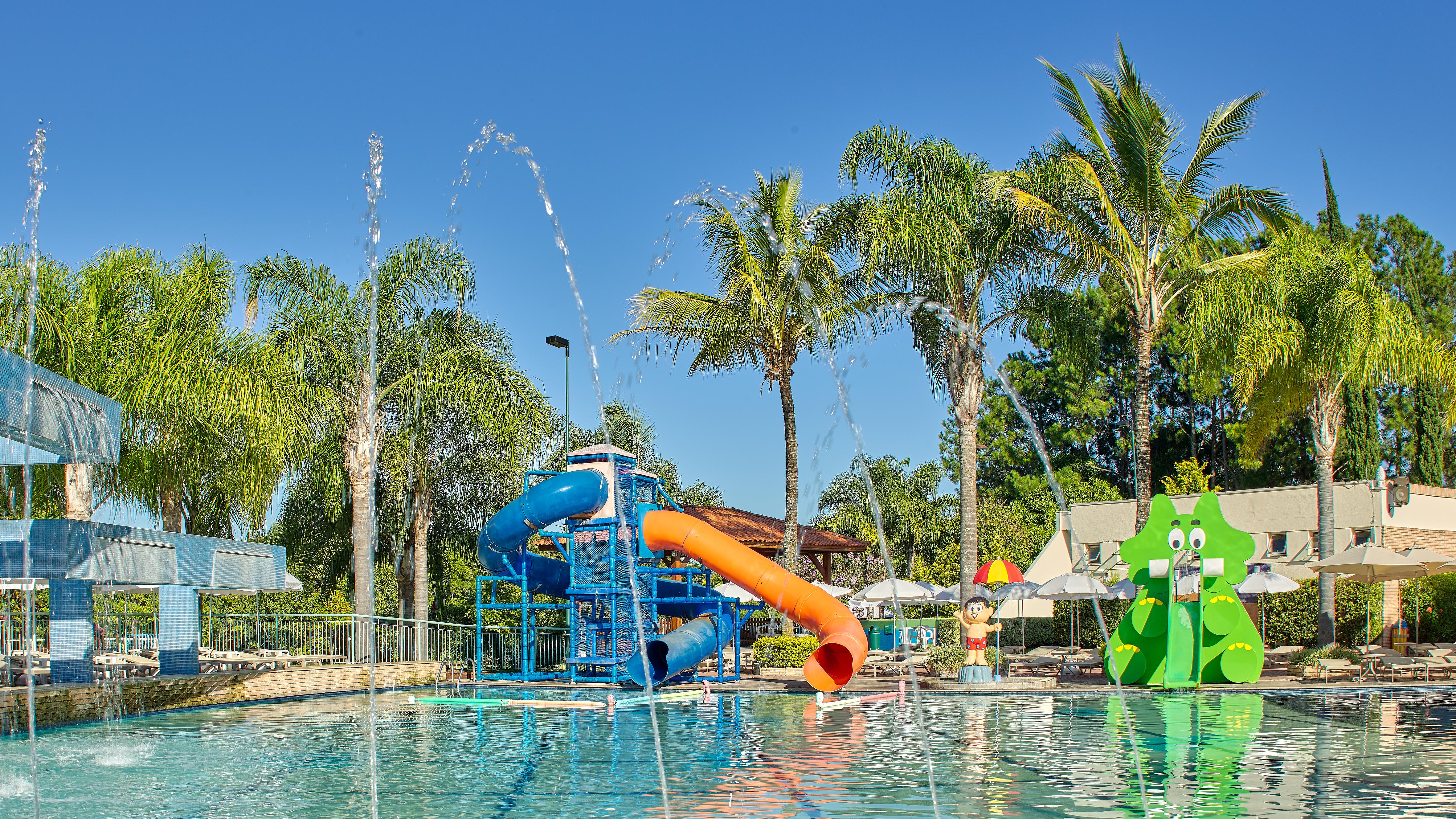 Bourbon Resort Атибая Экстерьер фото The Water Park at the Village