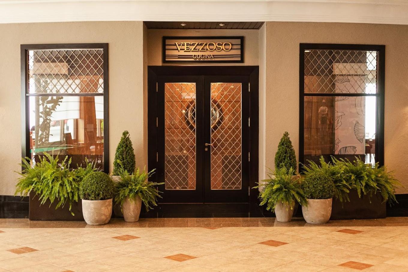 Bourbon Resort Атибая Экстерьер фото Vezzo's entrance