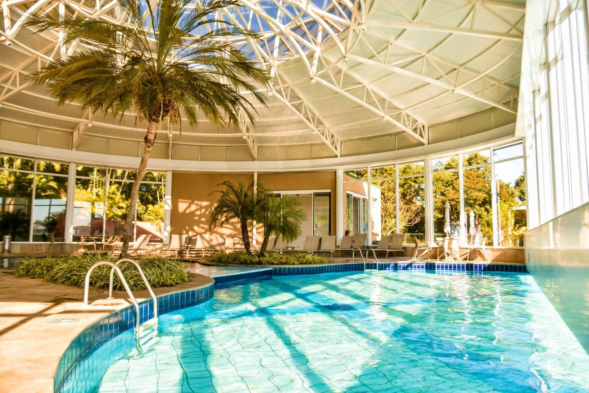 Bourbon Resort Атибая Экстерьер фото The swimming pool at the hotel